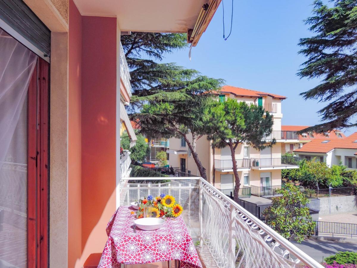 H11 Terrazzo Al Mare - Riva Ligure - Spiagge Lejlighed Eksteriør billede
